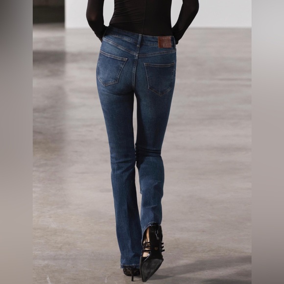 ZARA LOW RISE CONTOUR BOOTCUT JEANS 42 - Picture 3 of 7